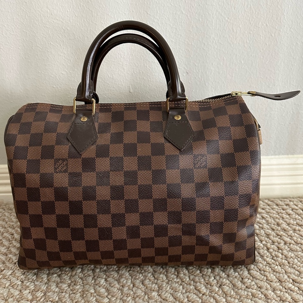 AUTHENTIC Louis Vuitton Speedy 30 Damier Ebene VGUC with dust bag